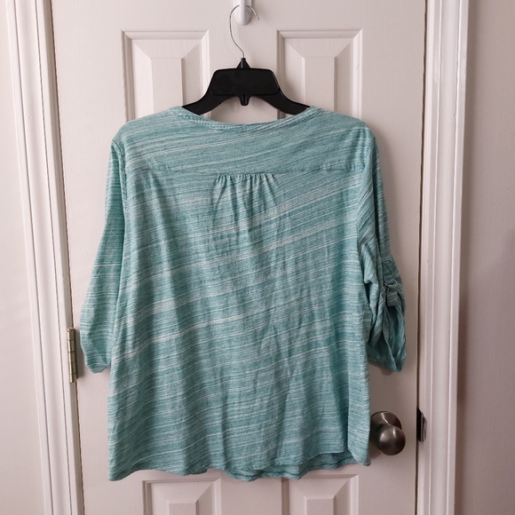 NY&C - Teal Button-Up Blouse - Picture 4 of 7